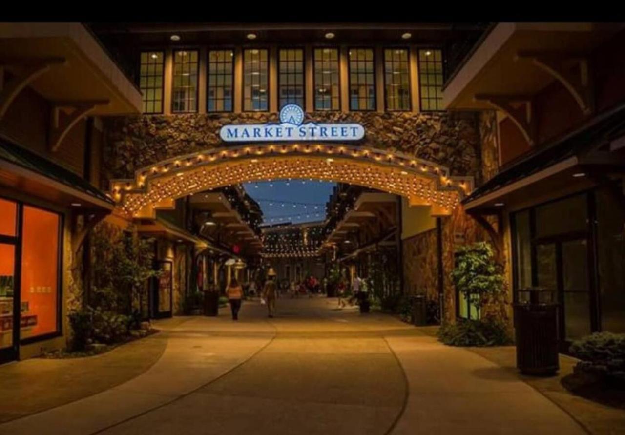 Gt307 Romantic Condo Downtown Gatlinburg & Pool Ngoại thất bức ảnh