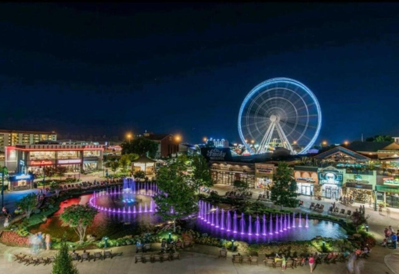 Gt307 Romantic Condo Downtown Gatlinburg & Pool Ngoại thất bức ảnh