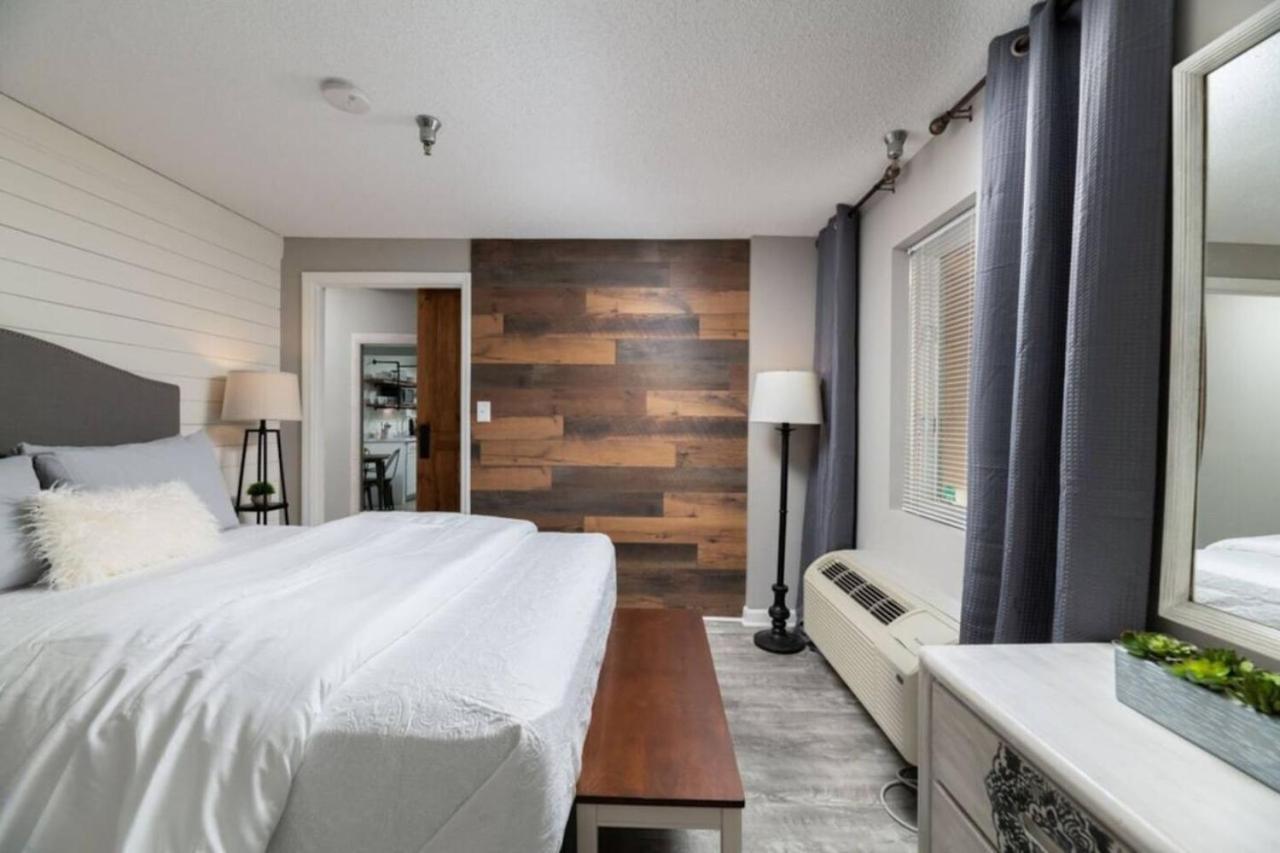 Gt307 Romantic Condo Downtown Gatlinburg & Pool Ngoại thất bức ảnh